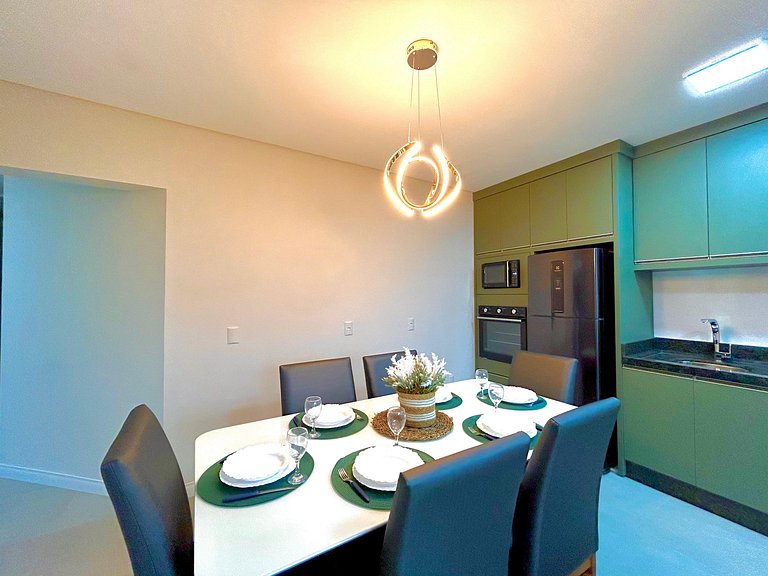 186 - Apartamento 3 quartos na praia Mariscal