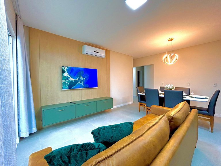 186 - Apartamento 3 quartos na praia Mariscal