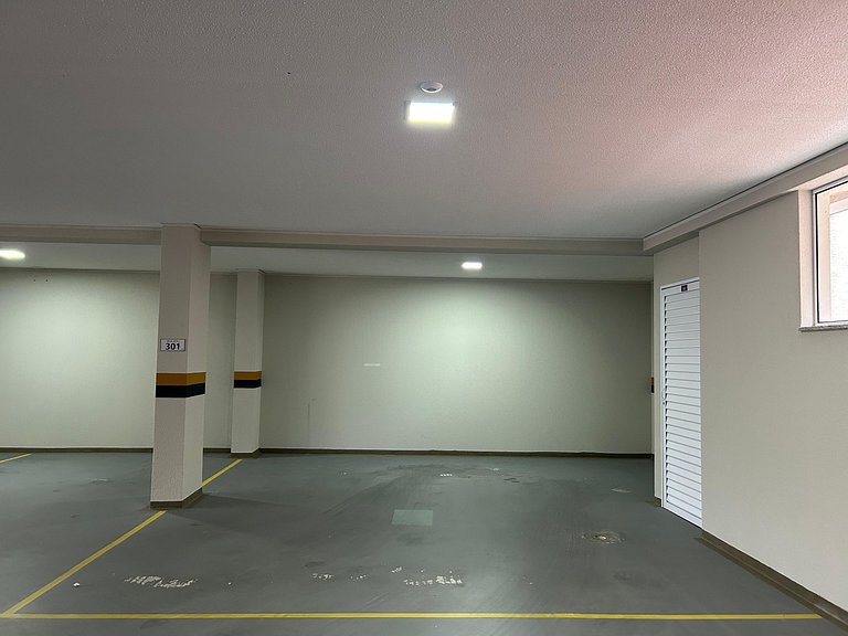 186 - Apartamento 3 quartos na praia Mariscal