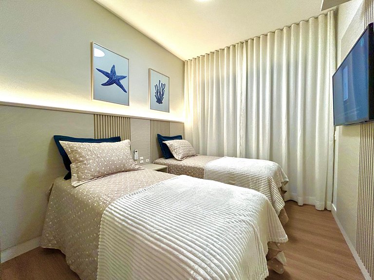 Apartamento em Bombas, muito conforto e espaço.