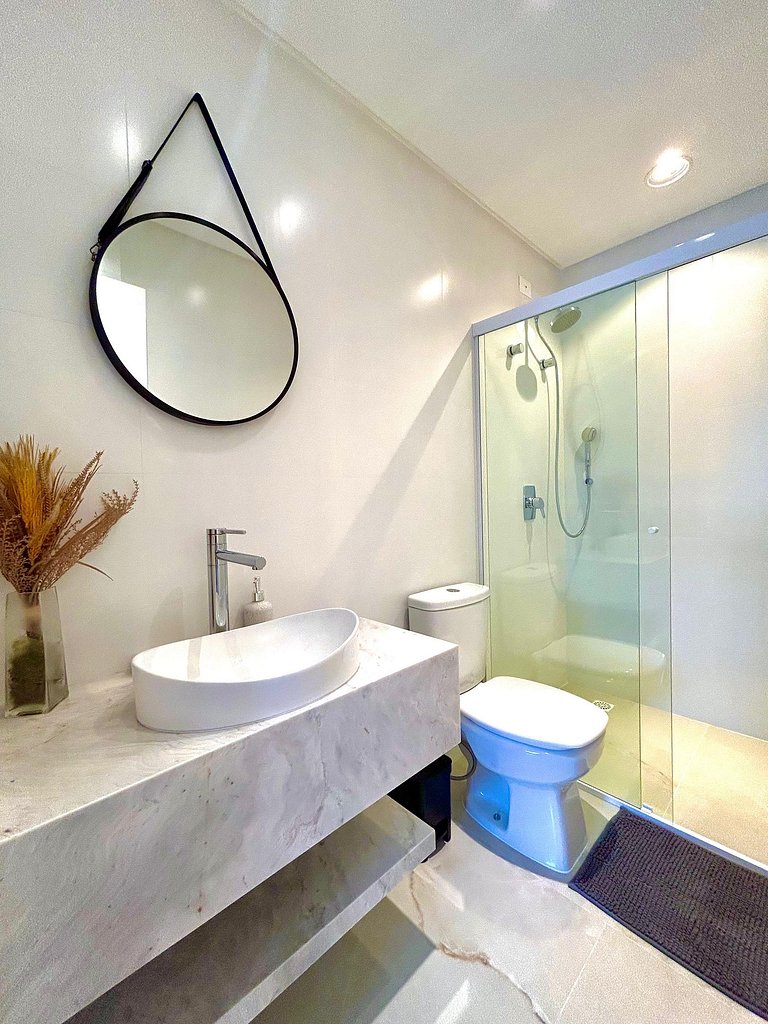 Apartamento em Bombas, muito conforto e espaço.