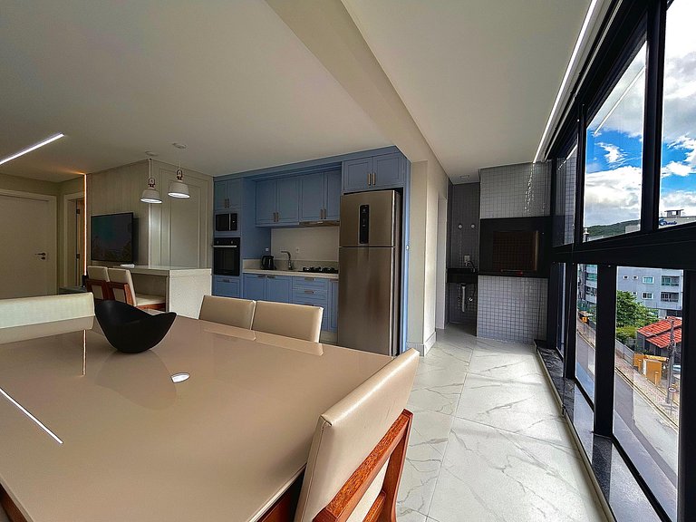 406 - Apartamento na praia de Bombas