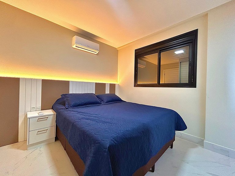 406 - Apartamento na praia de Bombas