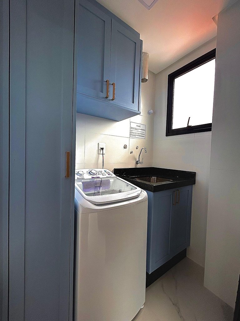 406 - Apartamento na praia de Bombas