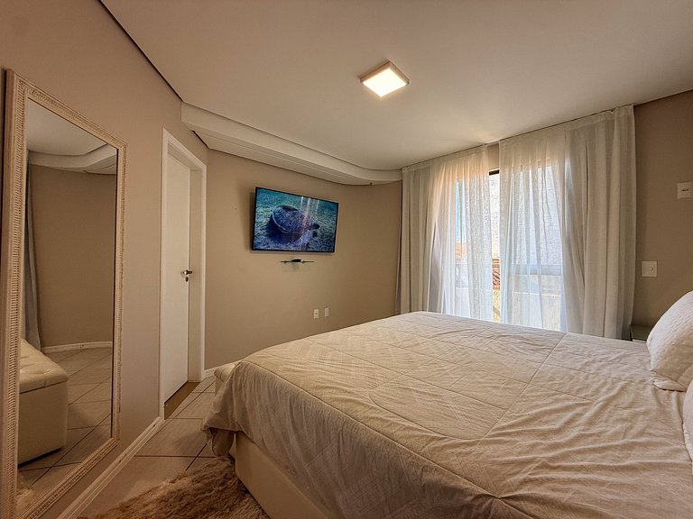 130 - Apartamento Alto Padrão Praia de Bombas