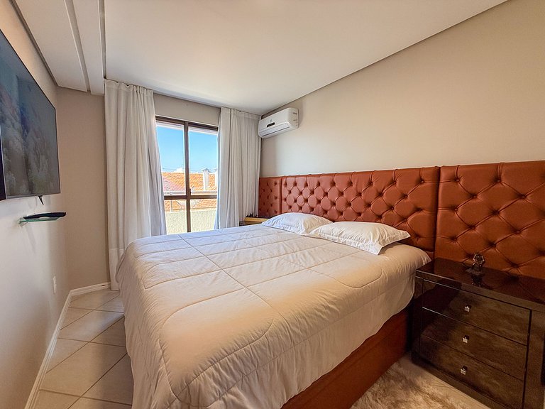 130 - Apartamento Alto Padrão Praia de Bombas