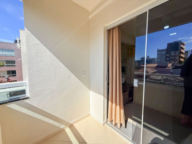Apartamento de dois dormitórios sendo uma suíte