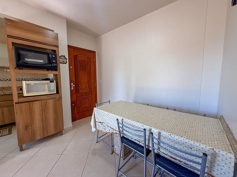 Apartamento de dois dormitórios sendo uma suíte