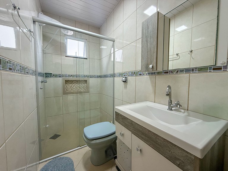 Apartamento de dois dormitórios sendo uma suíte