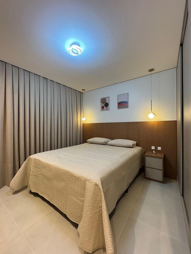 070 - Fantástica cobertura duplex em 80 metros da praia