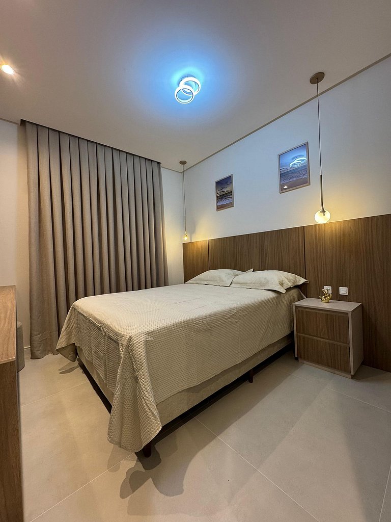 070 - Fantástica cobertura duplex em 80 metros da praia