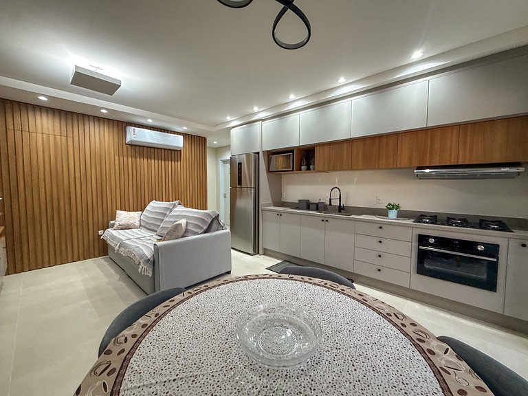 070 - Fantástica cob duplex em 180 metros da praia