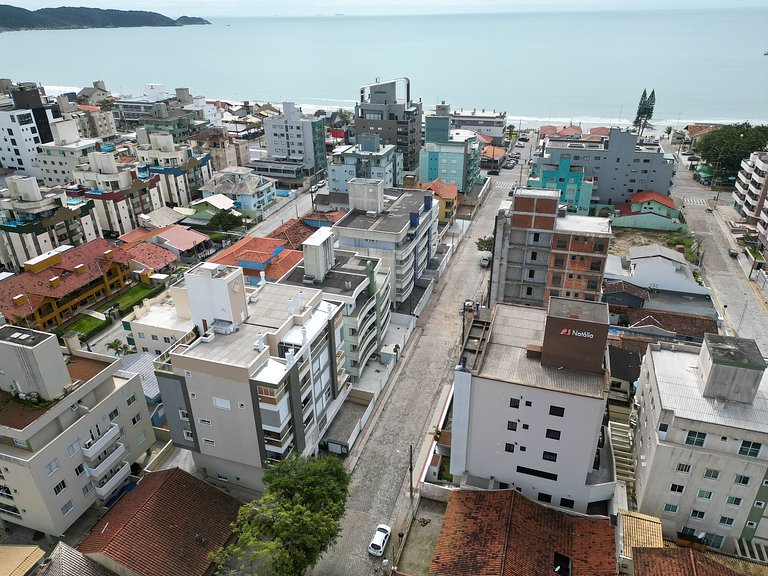070 - Fantástica cob duplex em 80 metros da praia