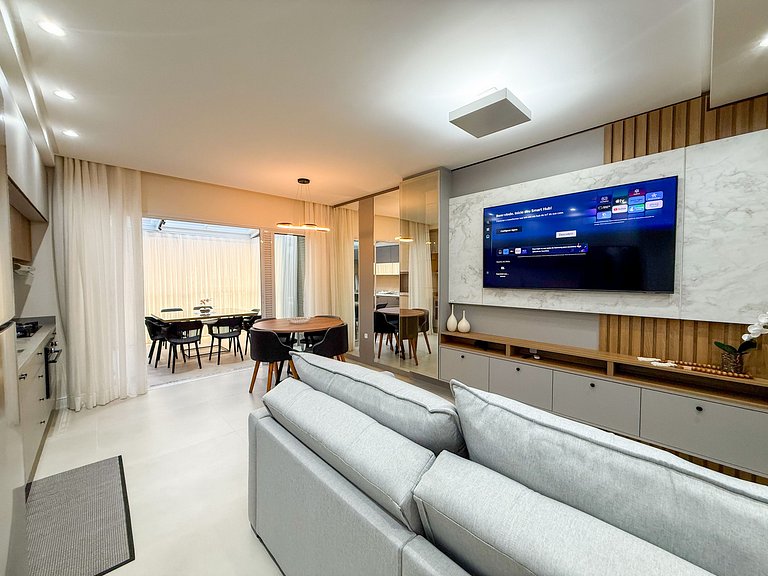 070 - Fantástica cob duplex em 180 metros da praia