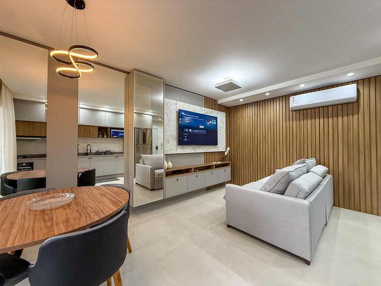 070 - Fantástica cob duplex em 180 metros da praia