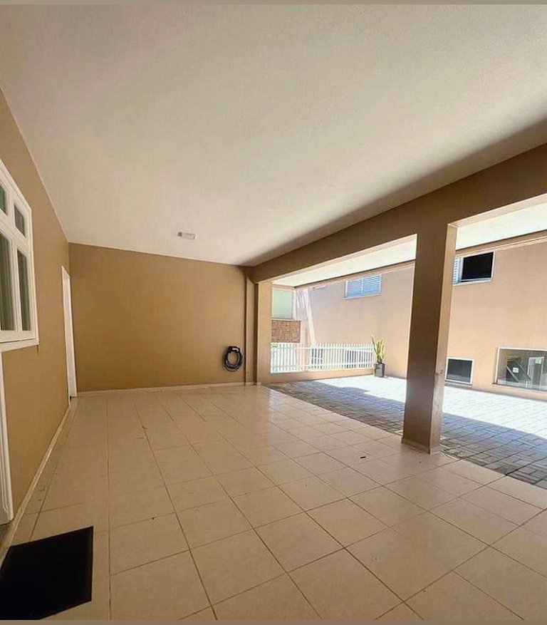 207- Triplex em Bombas para família