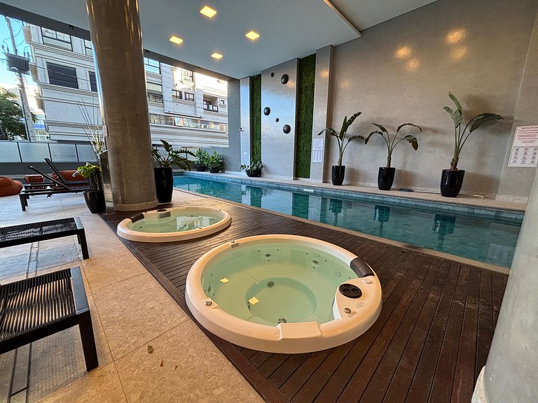 155 - Apartamento alto padrão na Praia de Canto Grande