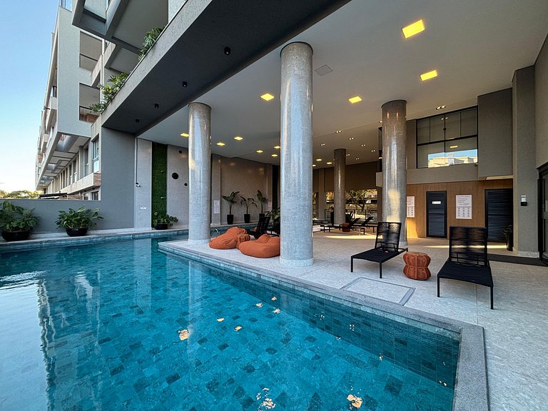 155 - Apartamento alto padrão na Praia de Canto Grande
