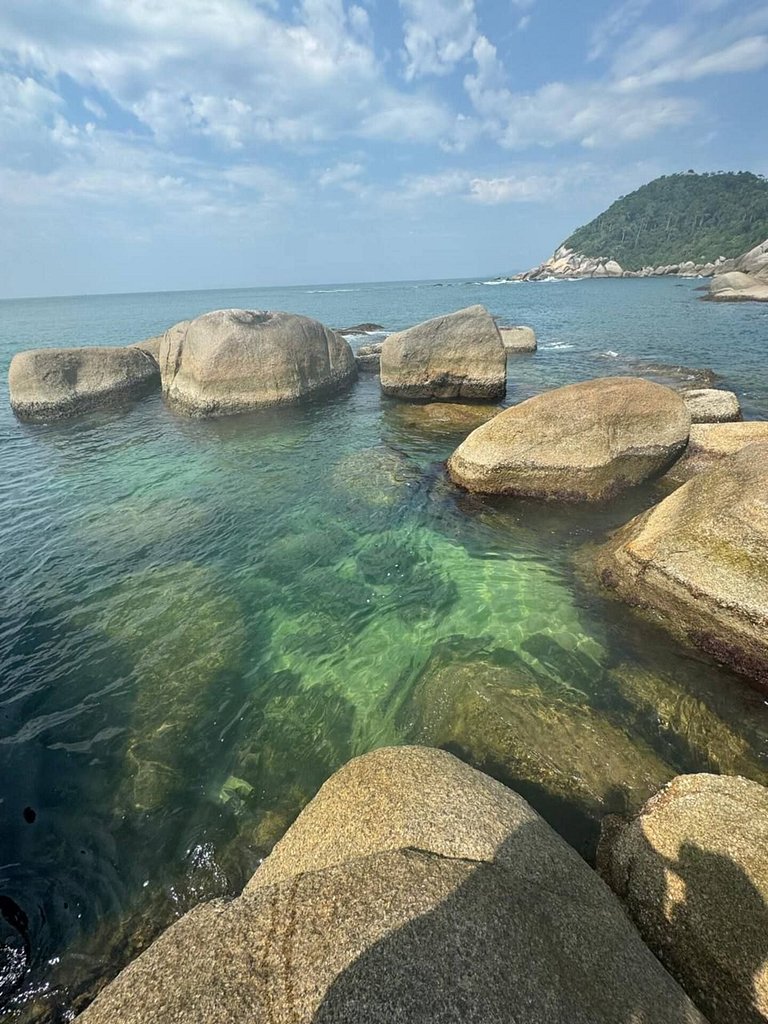 225 - Sobrado moderno na Praia Canto Grande