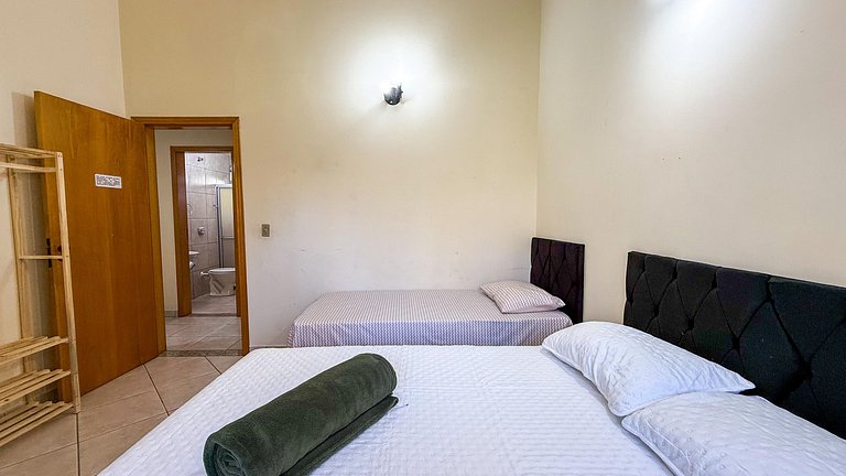 411 - Apartamento 2 quartos em Bombas