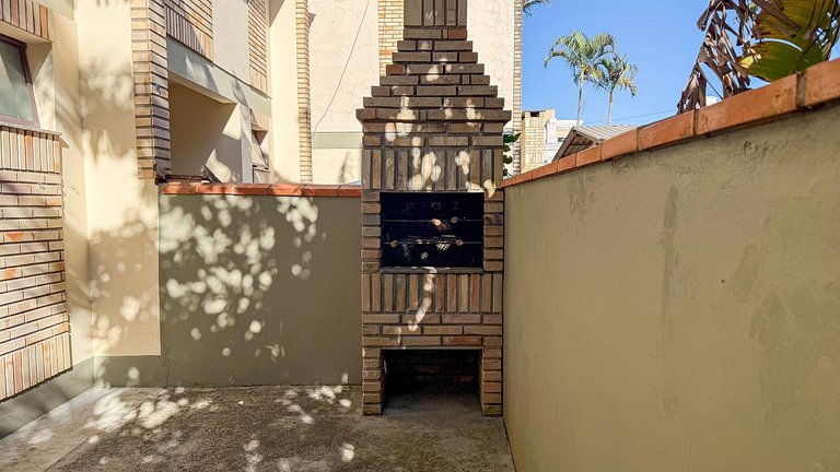412 - Apartamento 2 quartos em Bombas