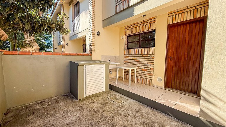 413 - Apartamento 2 quartos em Bombas