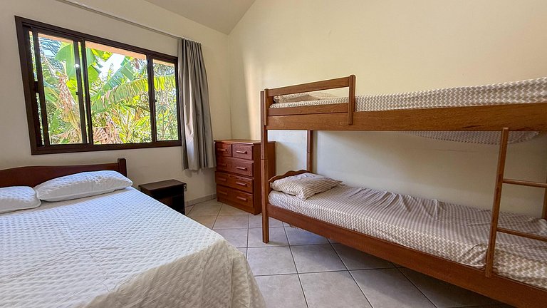 414 - Apartamento 2 quartos em Bombas