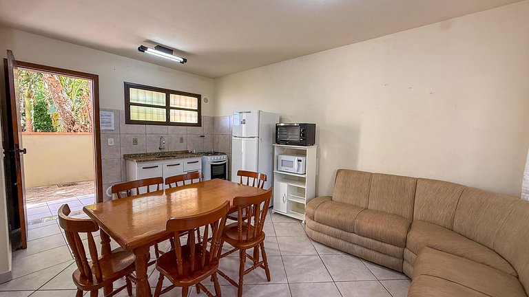 414 - Apartamento 2 quartos em Bombas