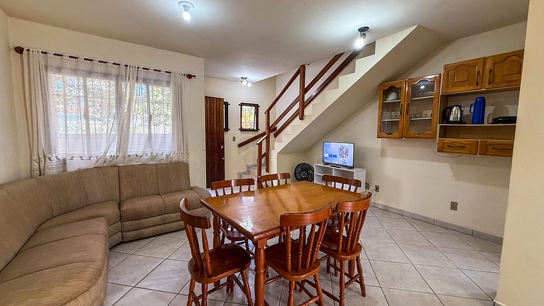 415 - Apartamento 2 quartos em Bombas