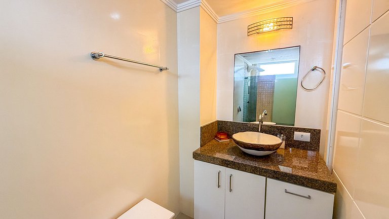 117 - Apartamento 3 quartos c/ Vista Mar