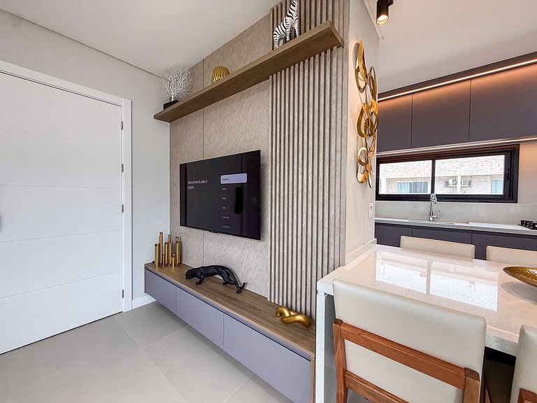 115 - Apto Bombinhas Centro 03 suítes