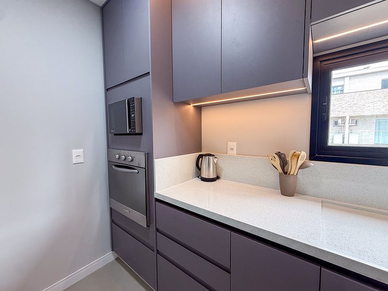 115 - Apto Bombinhas Centro 03 suítes