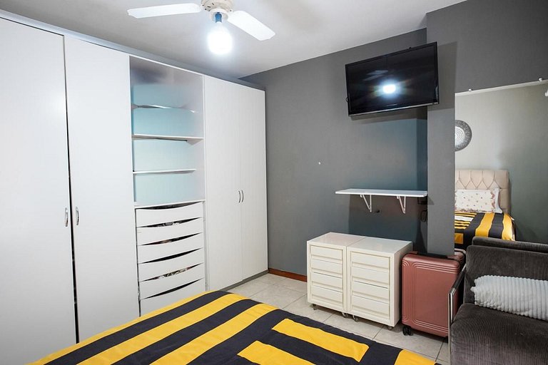 206 - Triplex em Bombas para família