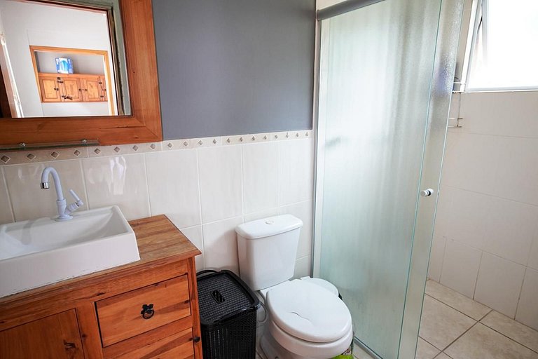 206 - Triplex em Bombas para família