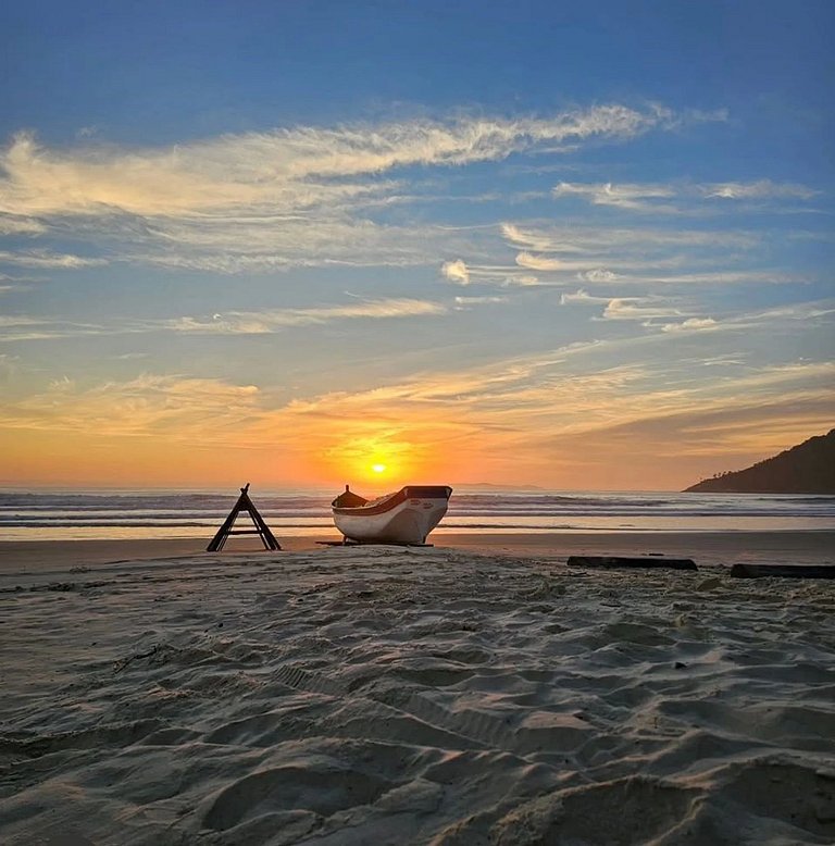 119 - Apto Bombinhas Centro 03 suítes