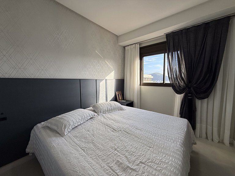 280 - Ótima Cobertura Praia de Bombas