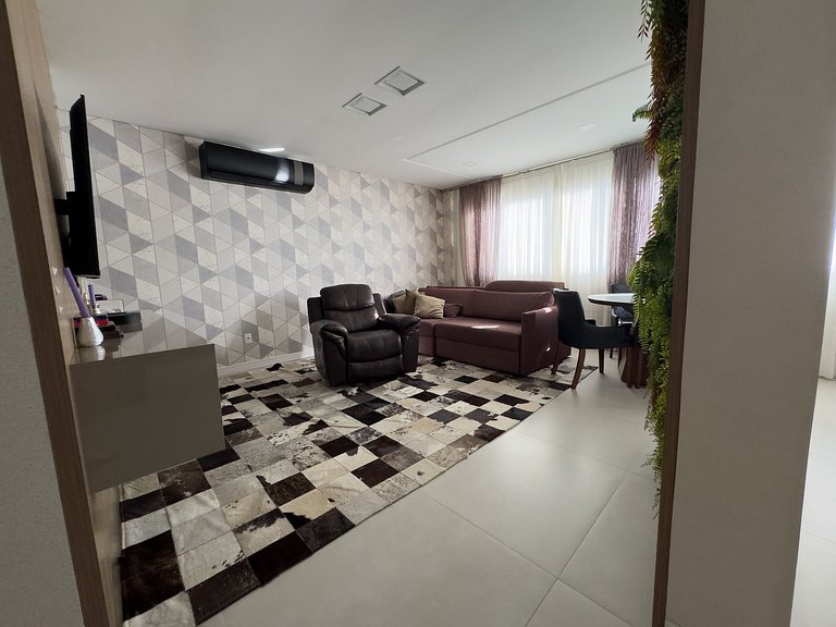 280 - Ótima Cobertura Praia de Bombas