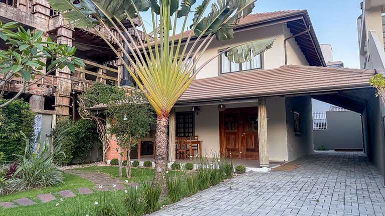 393- Casa completa e espaçosa em Mariscal