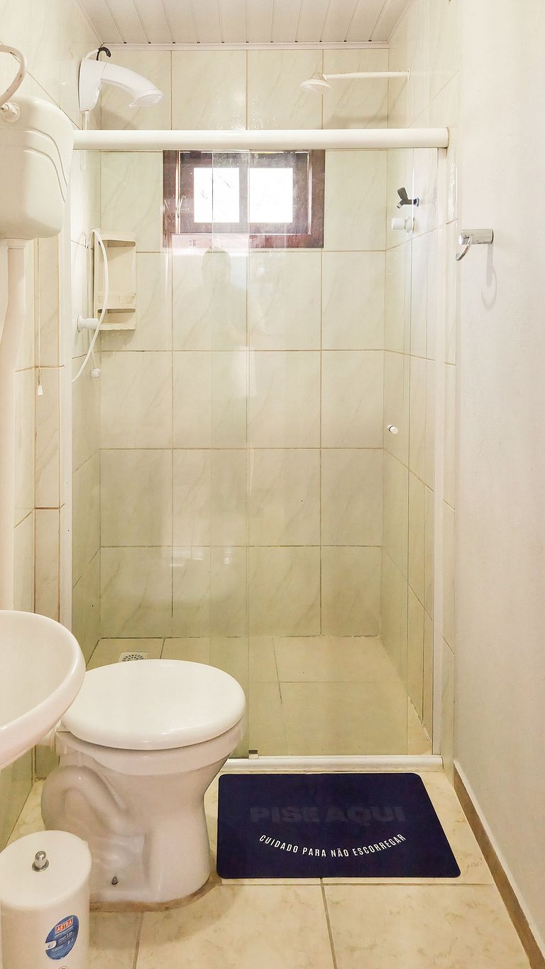 Casa a 50 metros da praia em canto grande