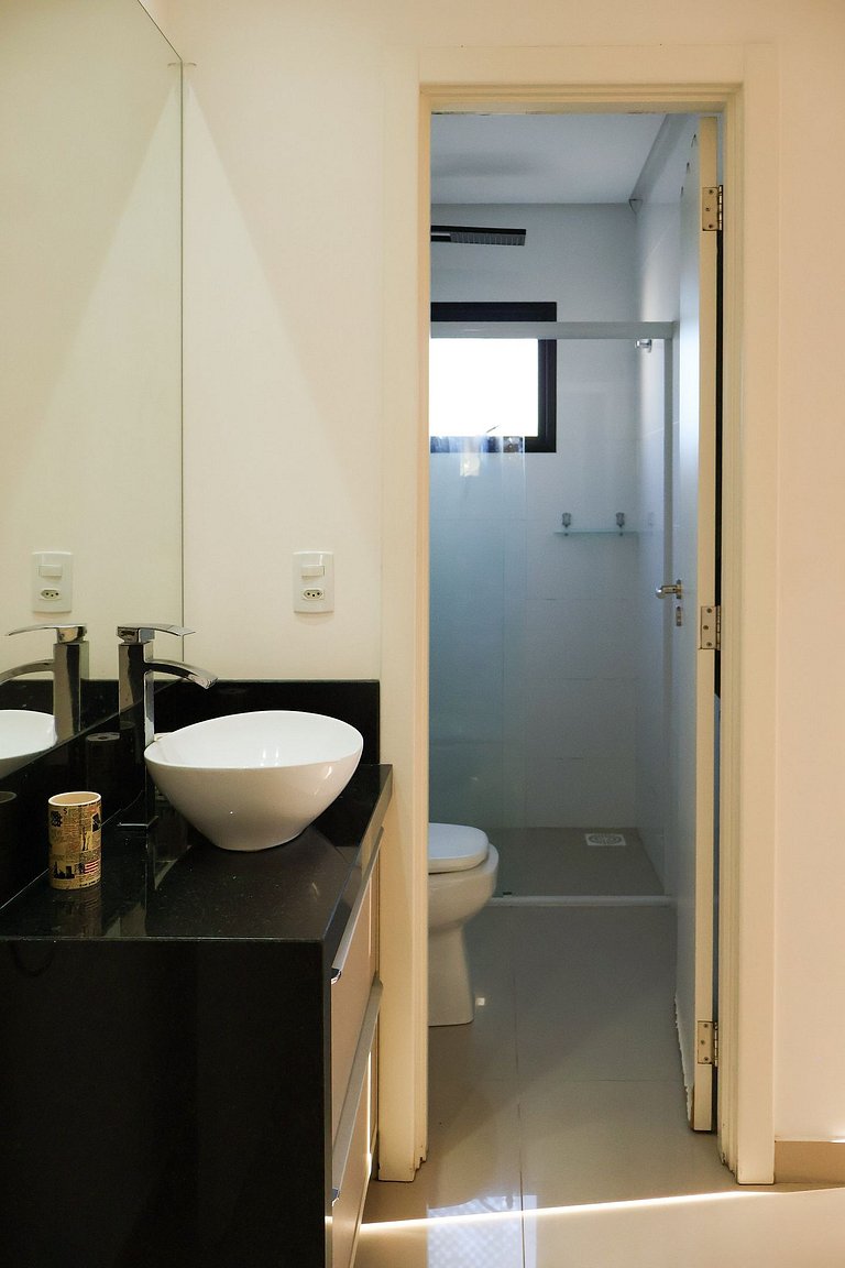 159 - Cobertura Vista Mar Praia do Mariscal