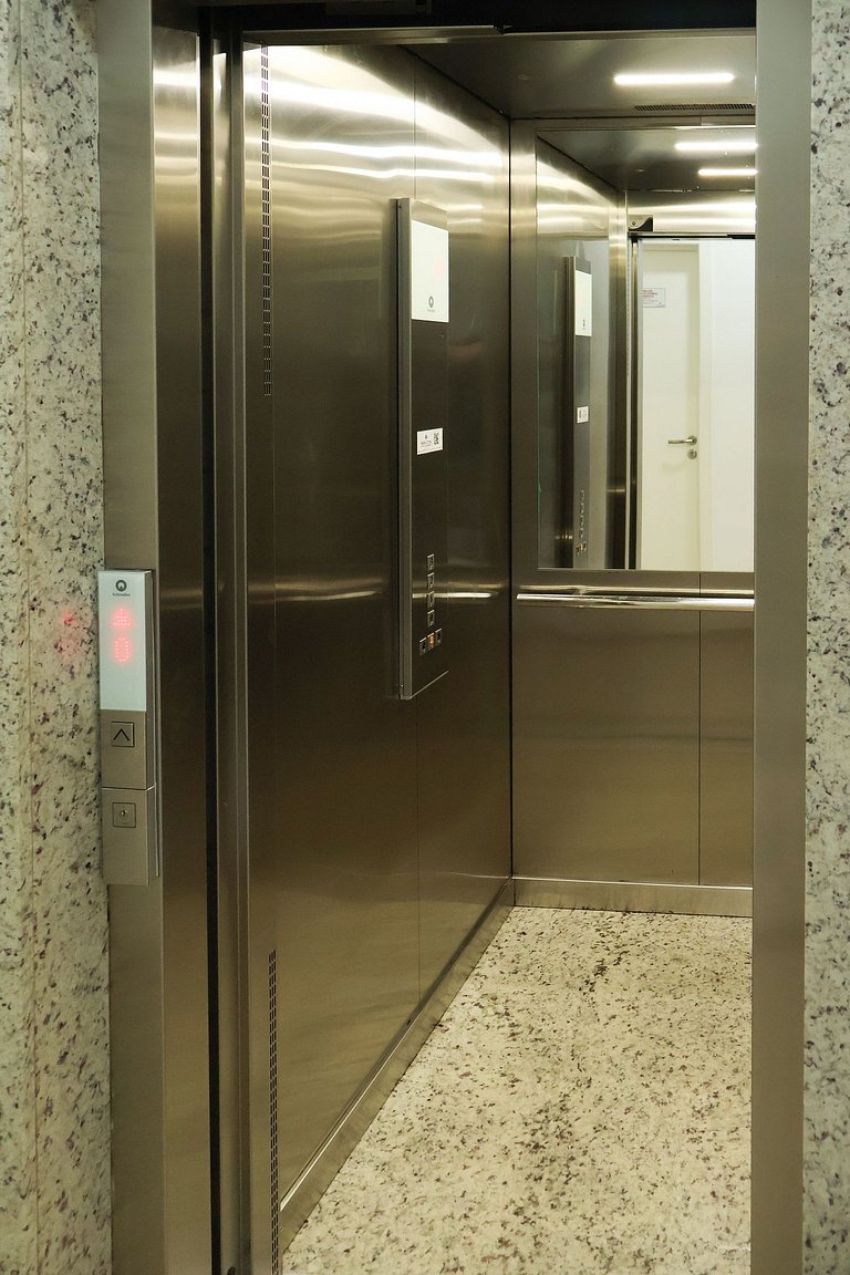 159 - Cobertura Vista Mar Praia do Mariscal