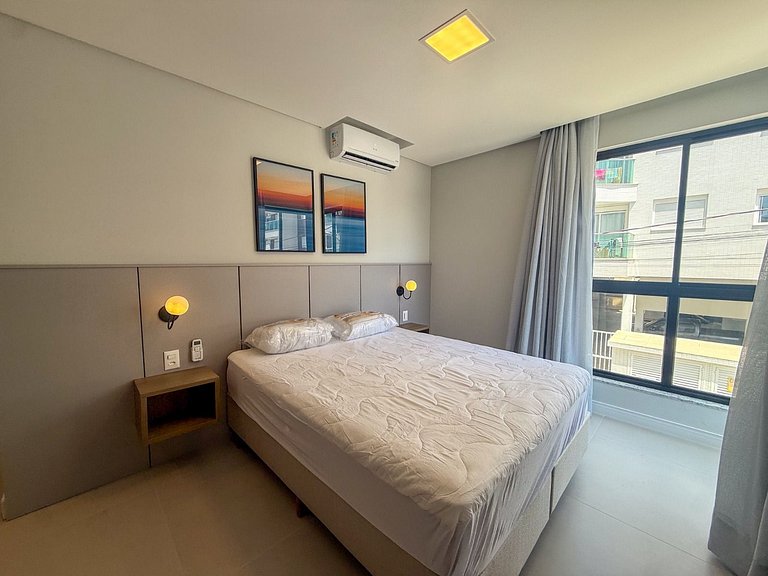 118 - Apto Bombinhas Centro com 03 suítes