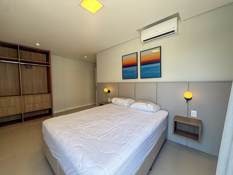 118 - Apto Bombinhas Centro com 03 suítes