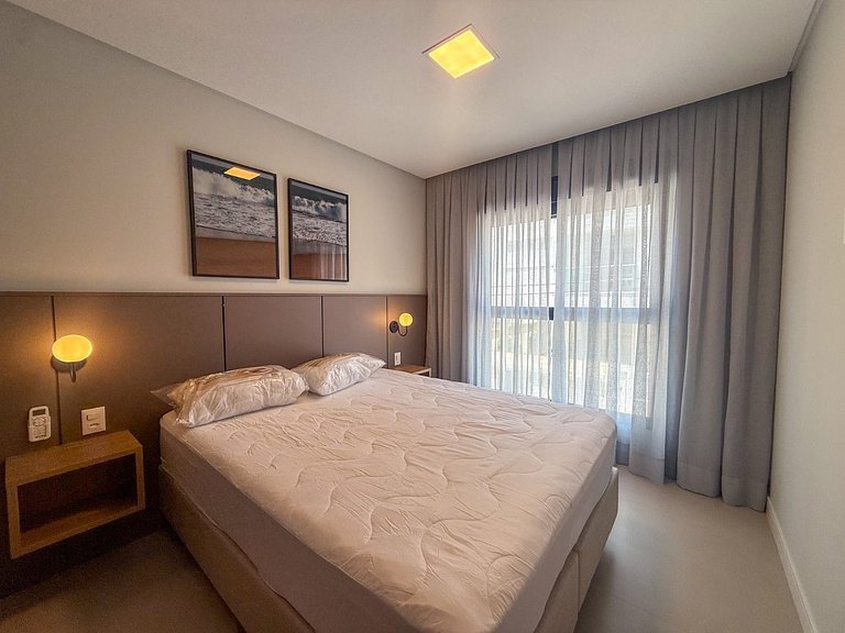 118 - Apto Bombinhas Centro com 03 suítes