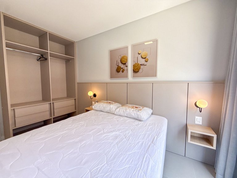 119 - Apto Bombinhas Centro 03 suítes