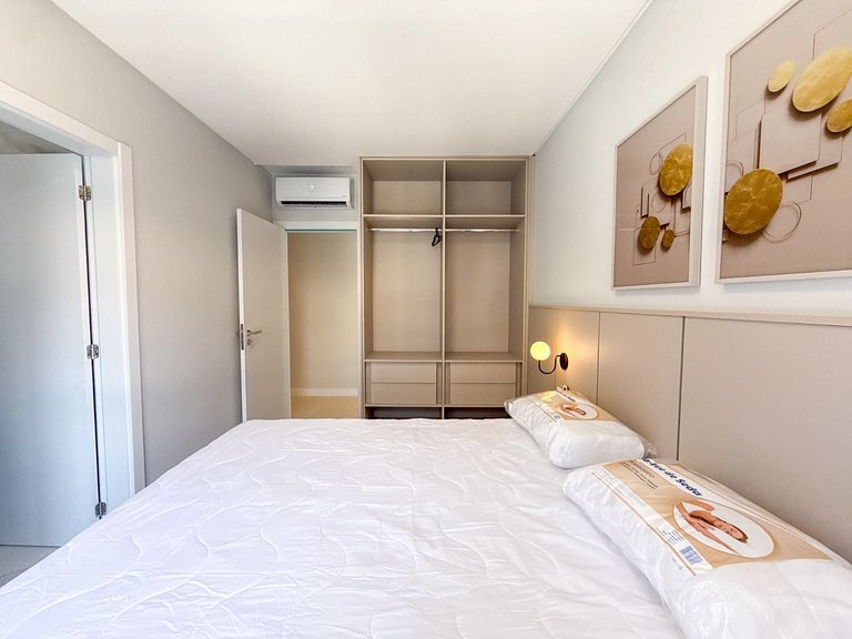 119 - Apto Bombinhas Centro 03 suítes