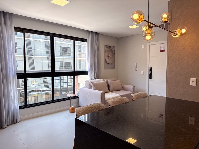 119 - Apto Bombinhas Centro 03 suítes