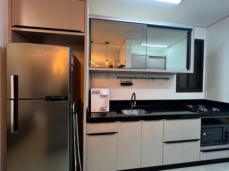 252 - Apartamento com piscina praia de Bombas